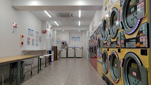 コインランドリー/ピエロ192号四つ木店