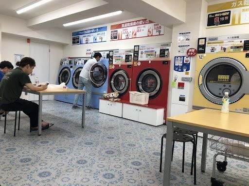 コインランドリー ピエロ32号西新宿店