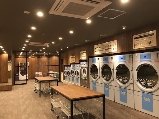 ECO WASH CAFE 稲城坂浜店